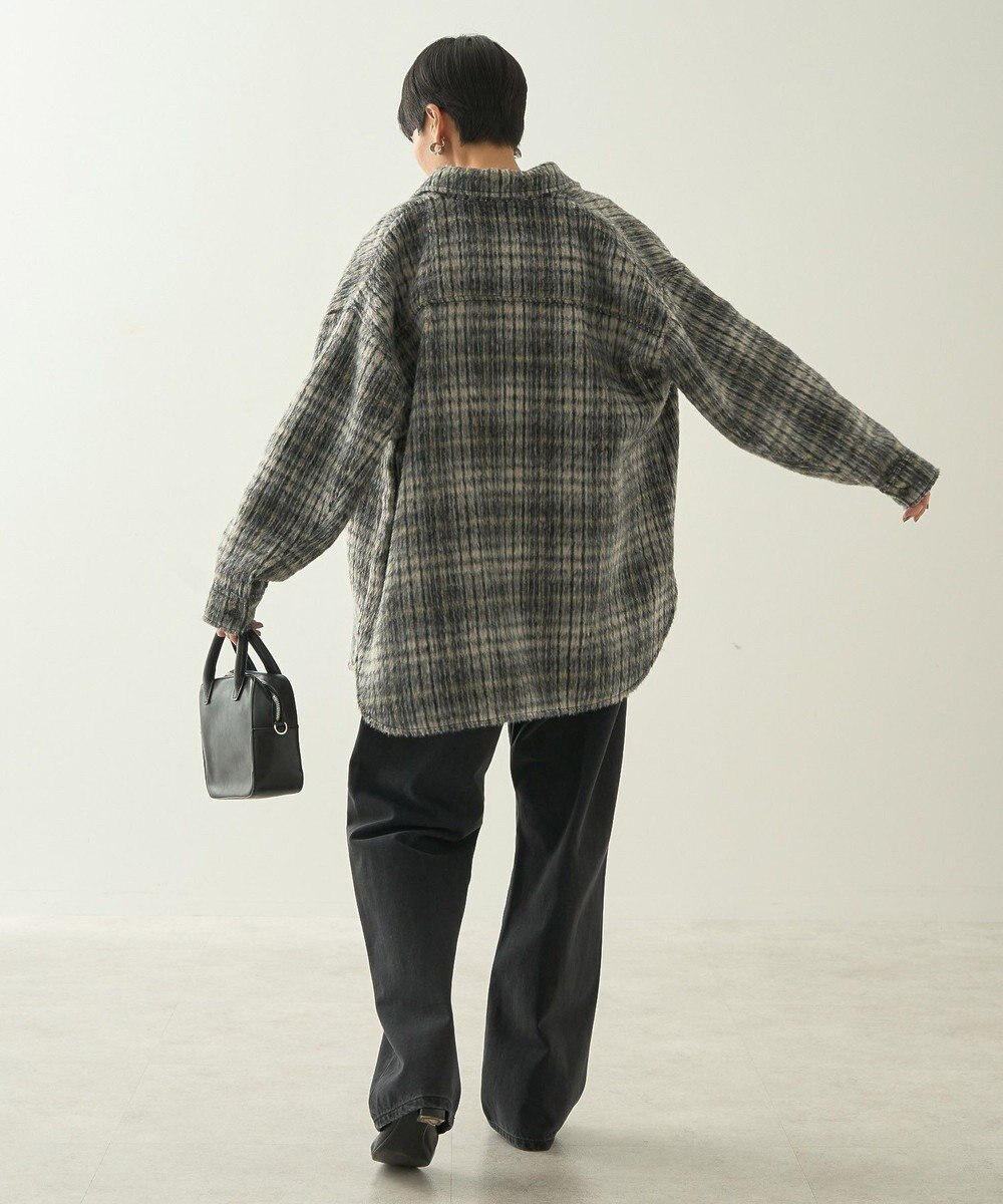 AMERICAN HOLIC ＡＭＩＴＥ’　箔プリントカットプルオーバー 