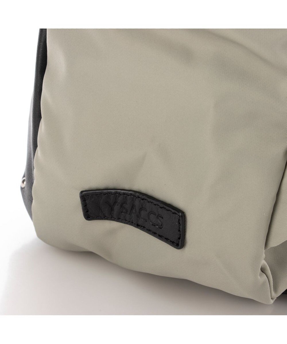 Y'SACCS NEWナイロン×レザーコンビシリーズ　前ポケットミニリュックサック 