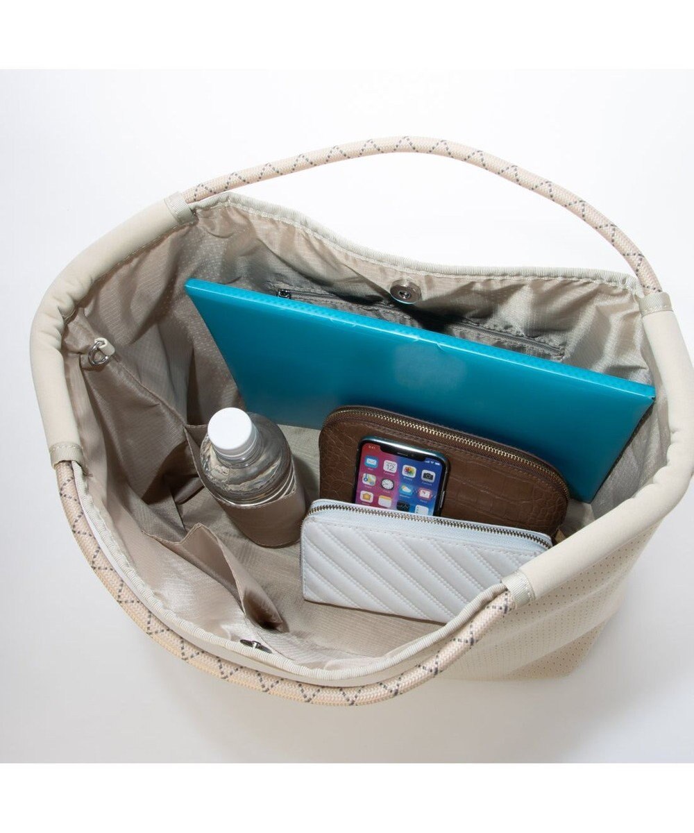 UNBILLION カシュカシュ cachecache / ネオプレーンパンチングトート 