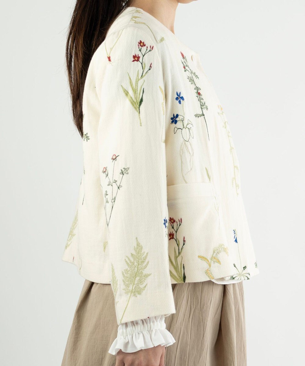 muuc ボタニカル刺繍のジャケット 