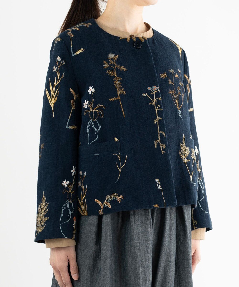 muuc ボタニカル刺繍のジャケット 