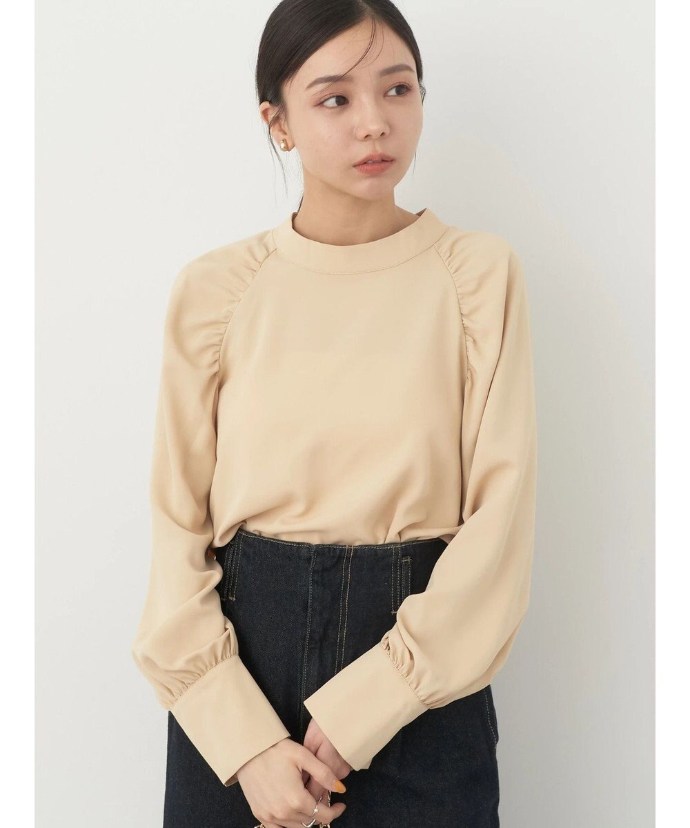 earth music&ecology ラグランギャザースリーブブラウス 