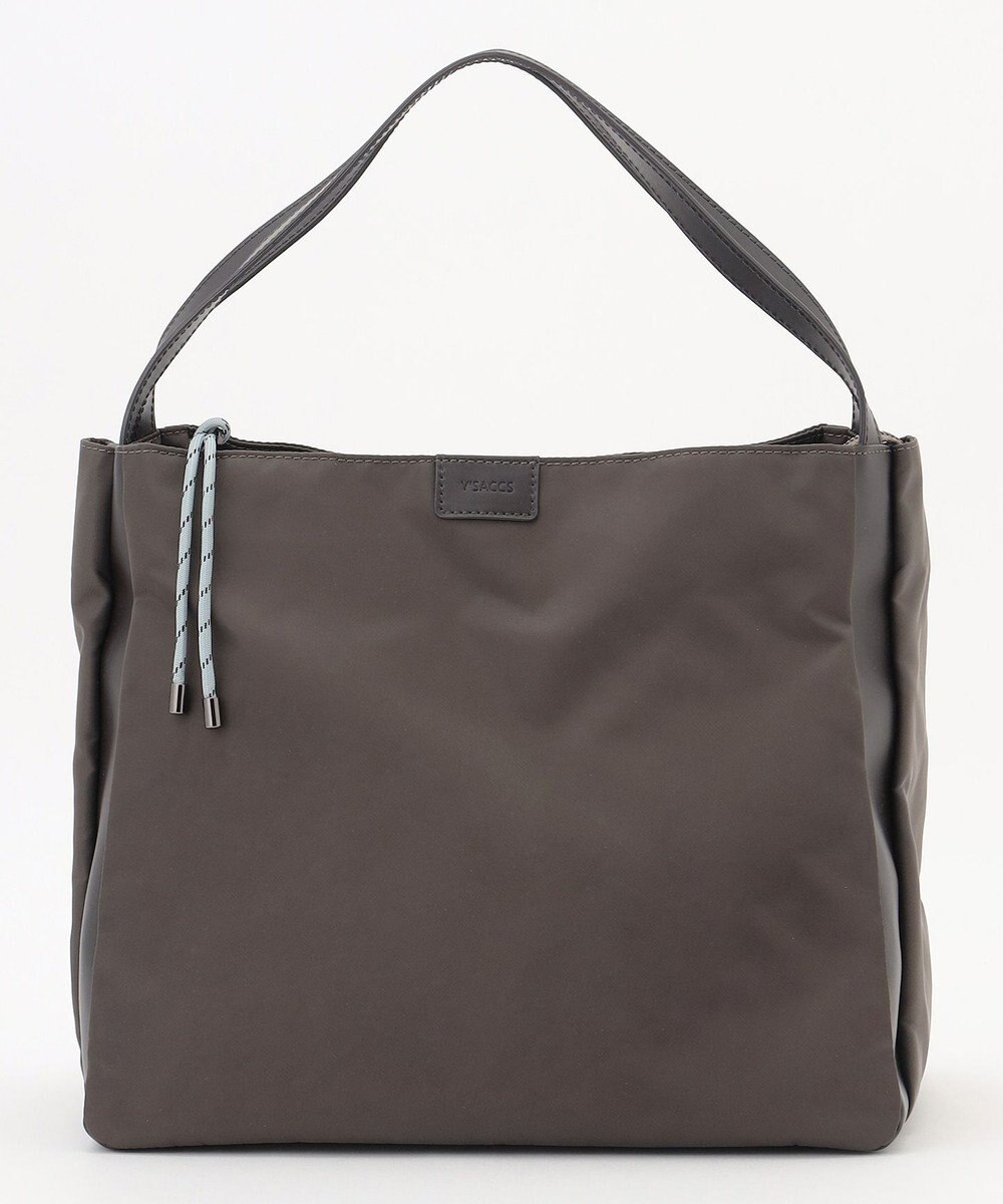 Y'SACCS 【大人のおしゃれ手帖10月号掲載】市川実和子×Y'SACCS　ナイロンすっきりトート 