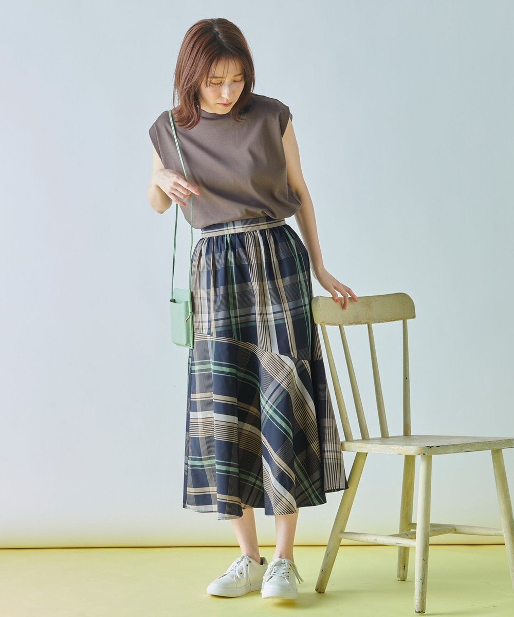 ANY 【接触冷感/UVケア】ビューティベーシックノースリーブタックTシャツ 