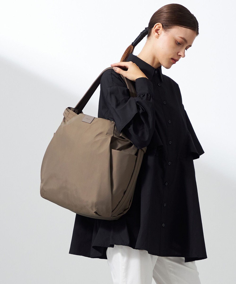 Y'SACCS 【ナイロンタフタ】トラベルショルダーリュック 