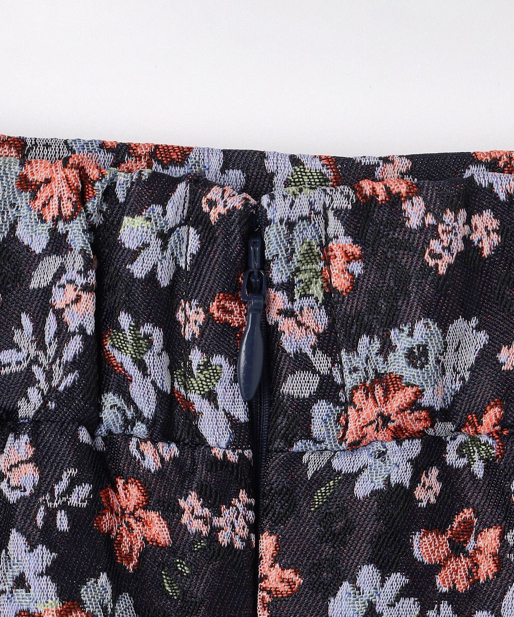 組曲 S 【加藤ローサさん着用】フラワージャカード スカート 