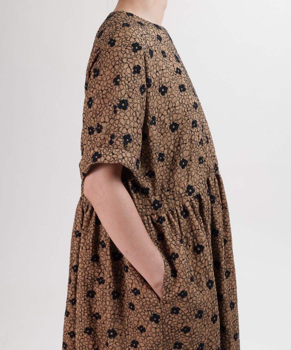 muuc 【手刺繍のような刺繍が美しい】ハイドランジア ドレス 