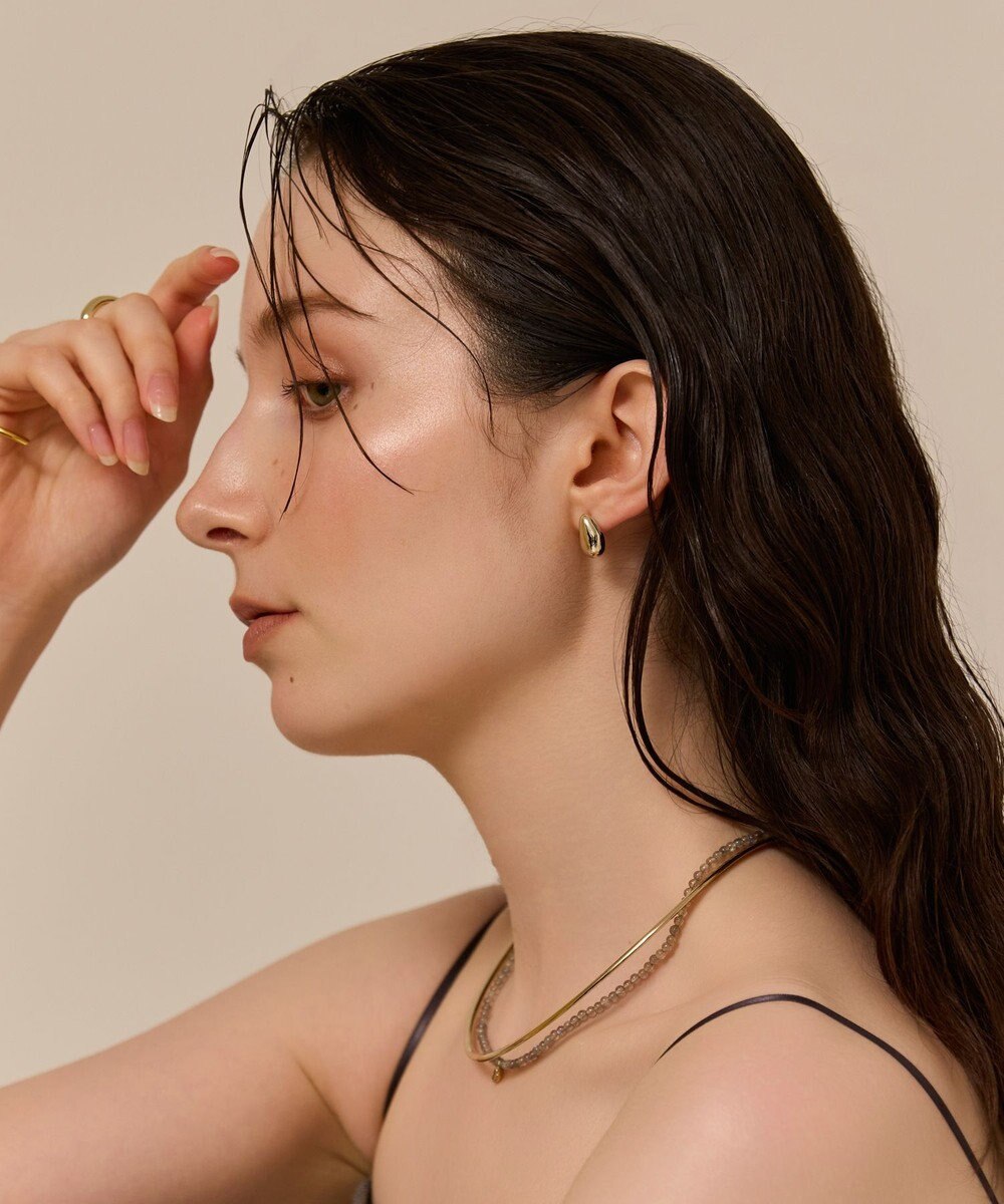 Phoebe 〈金属アレルギー対応〉パフメタルピアス　ゴールド/ニッケルフリー 