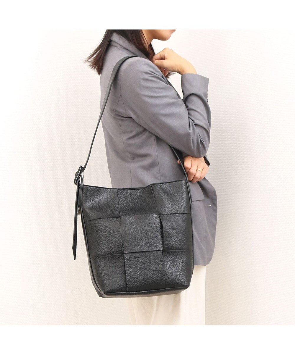 UNBILLION カシュカシュ cachecache / イントレチャートショルダーバッグ 