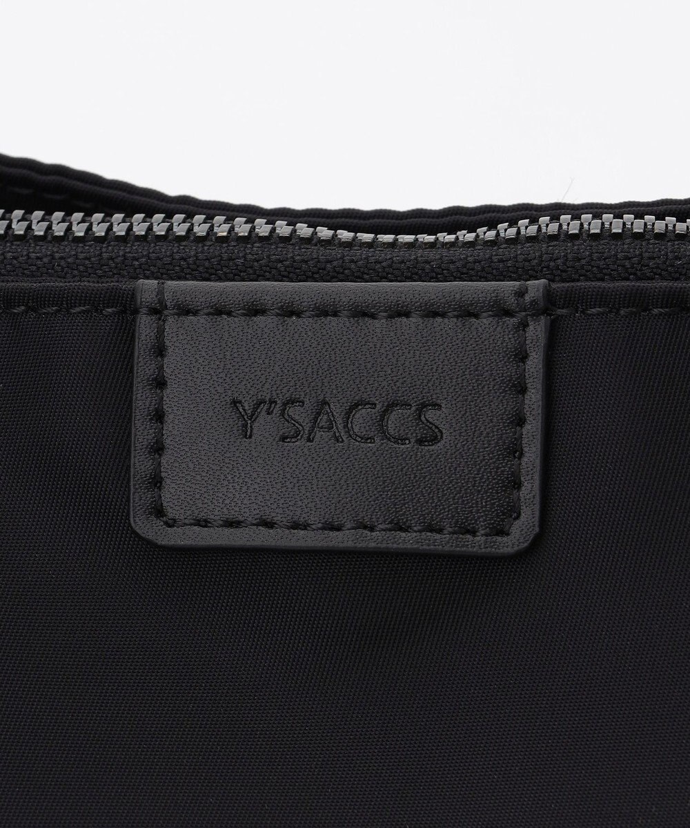 Y'SACCS 【大人のおしゃれ手帖10月号掲載】市川実和子×Y'SACCS　ナイロンすっきりトート 