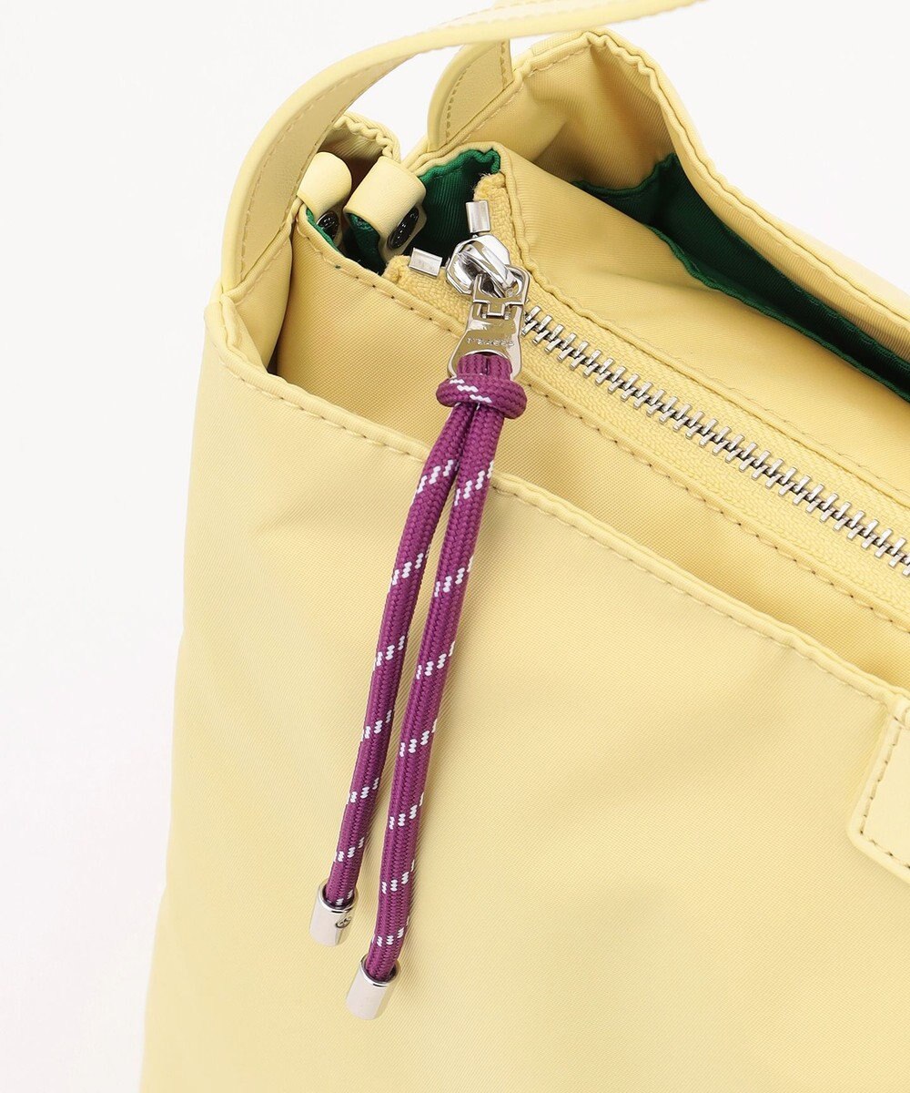 Y'SACCS 【大人のおしゃれ手帖10月号掲載】市川実和子×Y'SACCS　ナイロンすっきりトート 