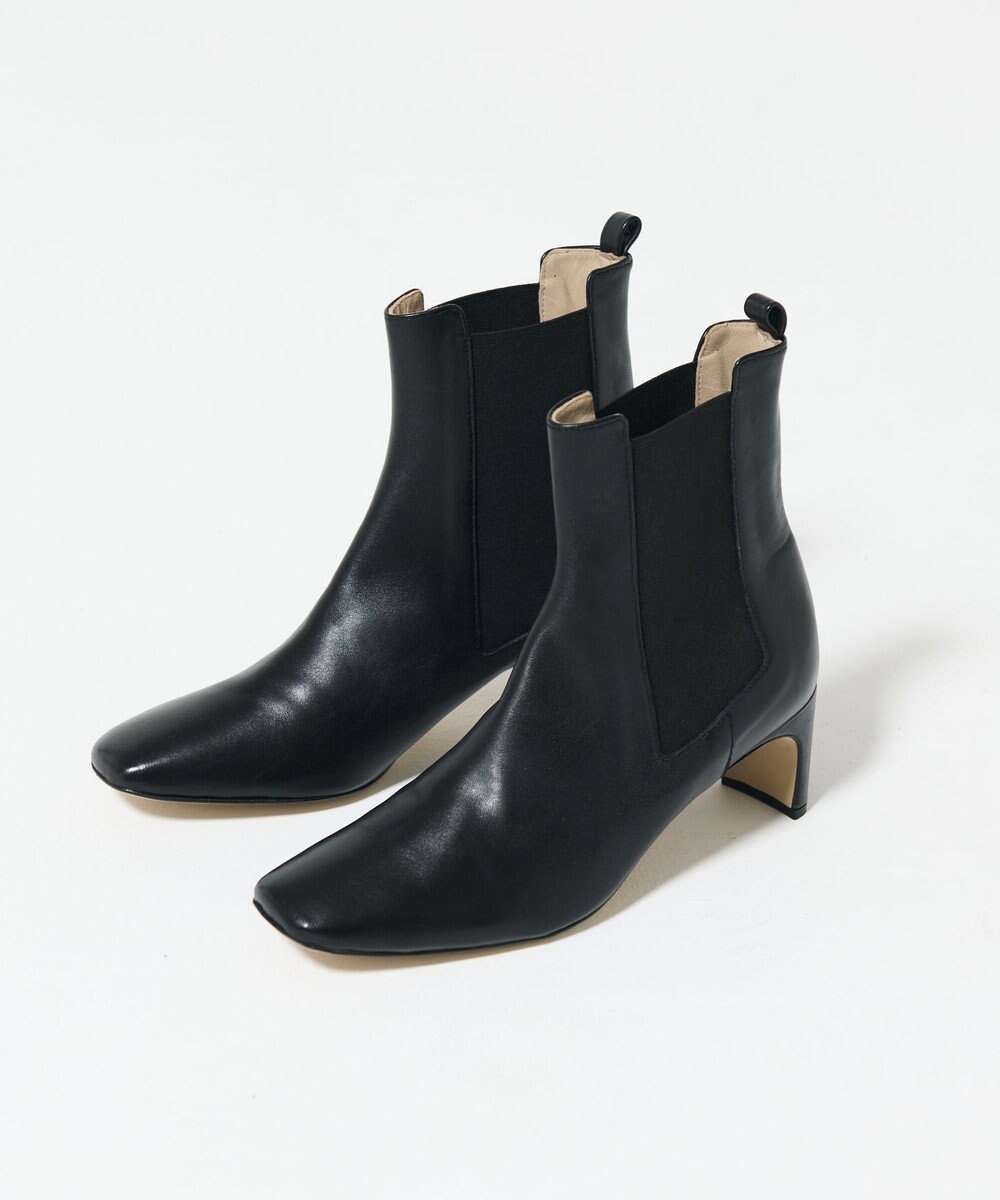 GRACE CONTINENTAL CORSO ROMA スクエアーショートブーツ 