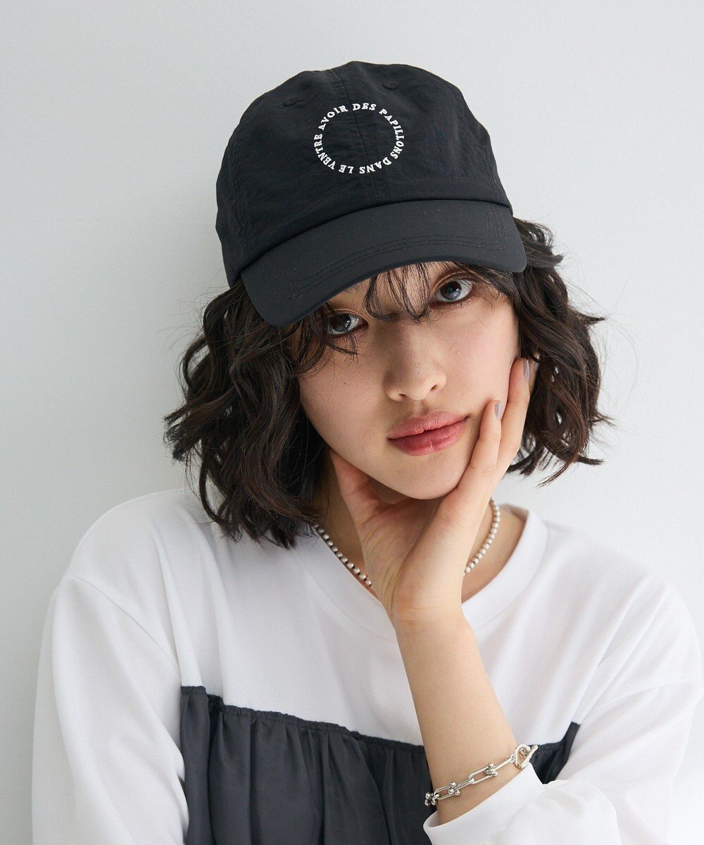 Green Parks ｅｖｅｒｙ　ｗａｌｋ．ナイロンロゴキャップ 