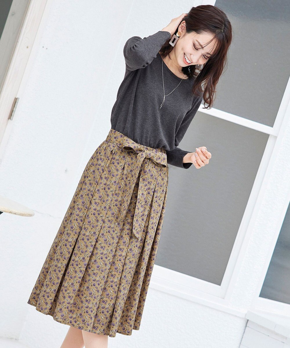 Tiaclasse 【洗える】1枚でコーディネートが決まる花柄ニットドッキングワンピース 