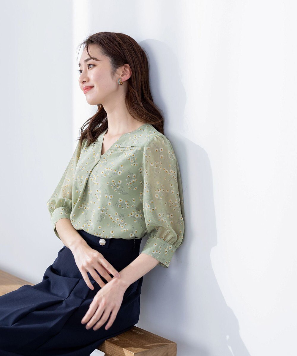 Tiaclasse L 【洗える】花柄Vネックブラウス 