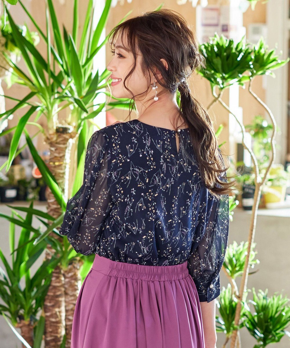 Tiaclasse L 【洗える】花柄Vネックブラウス 