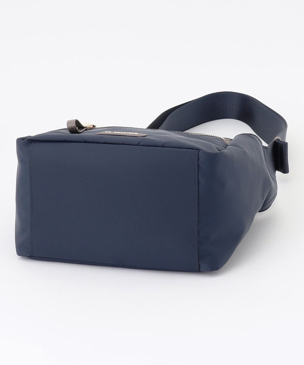 LA BAGAGERIE メタルバックル　ボックスショルダー　SSサイズ 