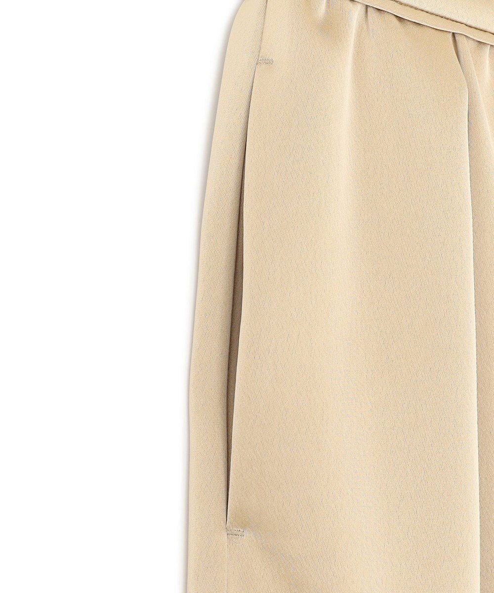 uncrave シャイニーダブルサテン フレアスカート 