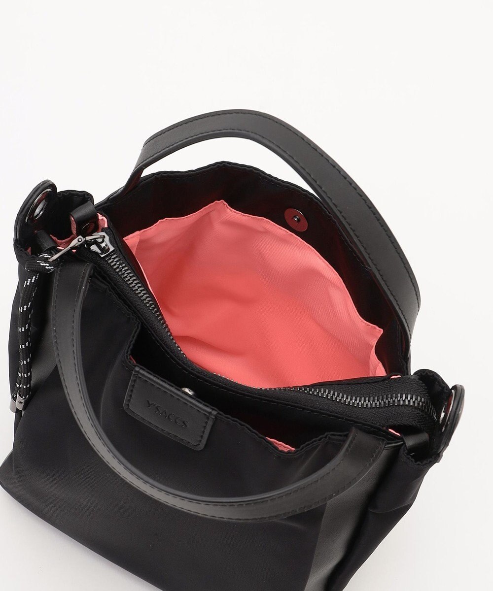 Y'SACCS 【大人のおしゃれ手帖10月号掲載】市川実和子×Y'SACCS　ナイロンすっきりミニマムトート 