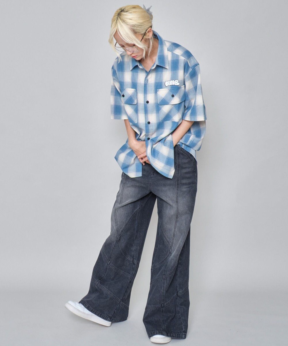 WEGO 【ユニセックス着用ITEM/MLサイズ展開】イラストオンブレチェックシャツ（SS） 