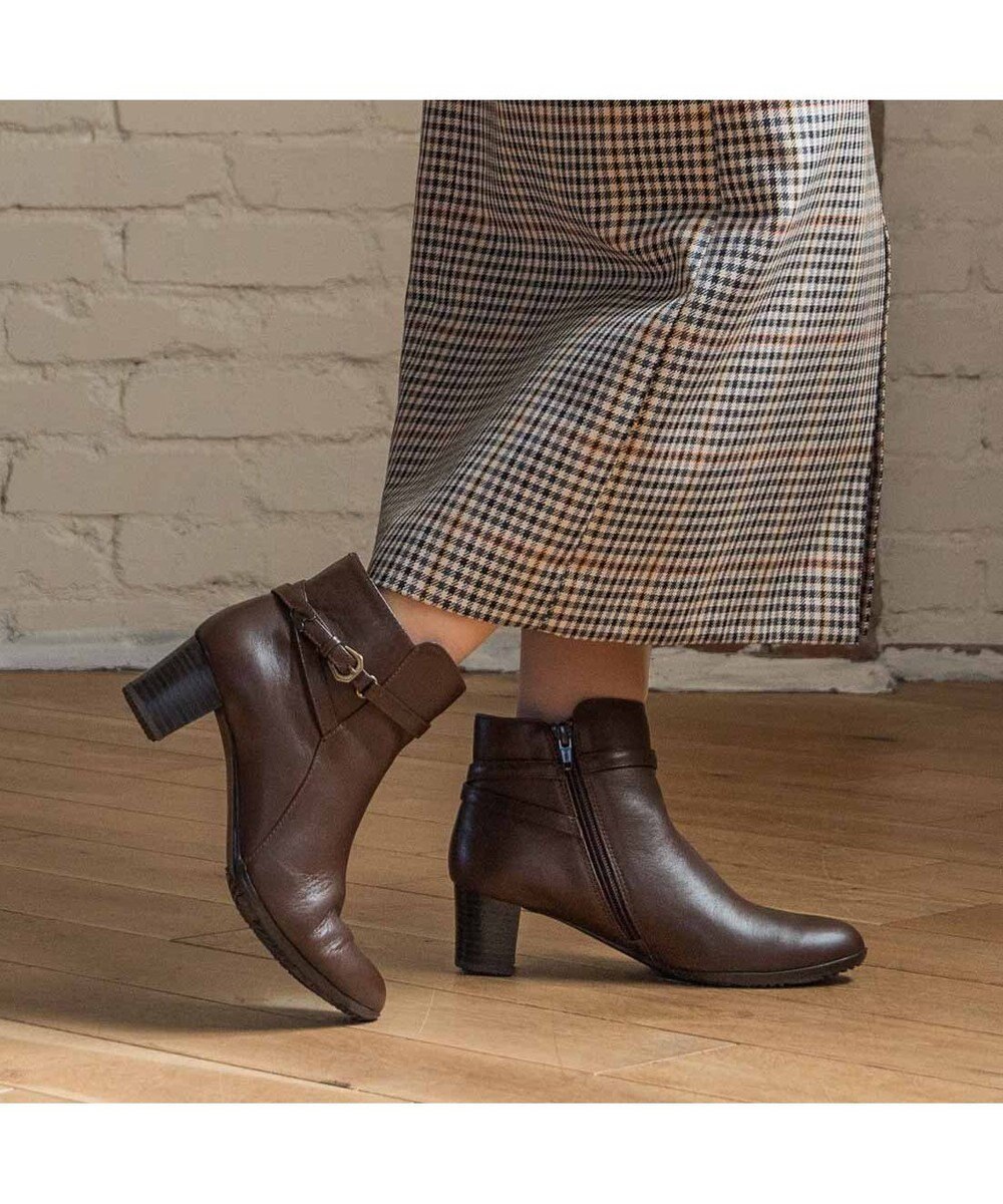 Ing Web限定 サスティナブルシリーズ ベルトデザインショートブーツ Ing ファッション通販 公式通販 オンワード クローゼット Ing Web限定 サスティナブルシリーズ ベルトデザインショートブーツ Ing ファッション通販 公式通販 オンワード クローゼット