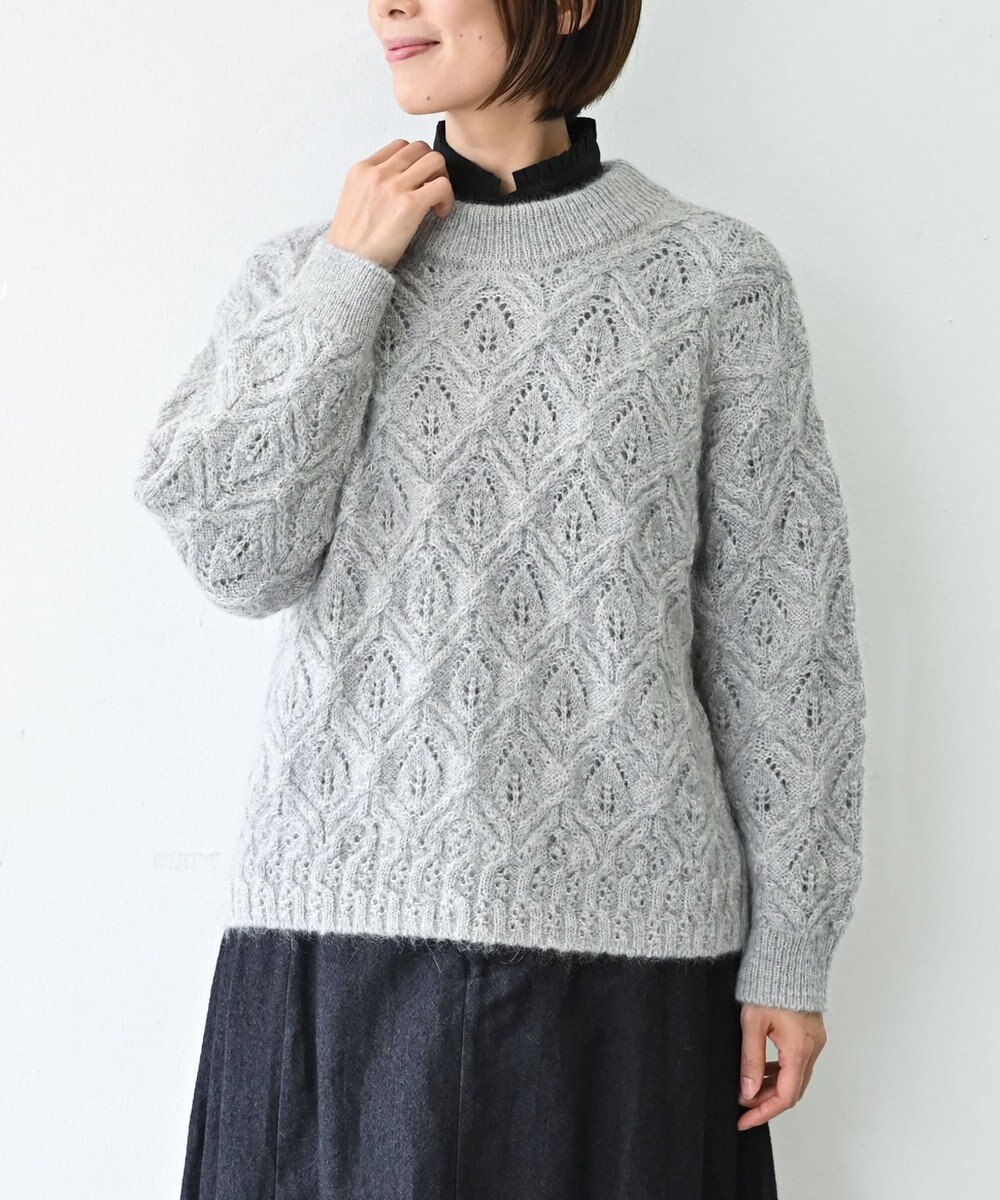 muuc 〈うっとり柔らか上質な極細繊維〉〈キッドモヘア×ウール×アルパカ×シルク〉リーフ模様編み セーター 