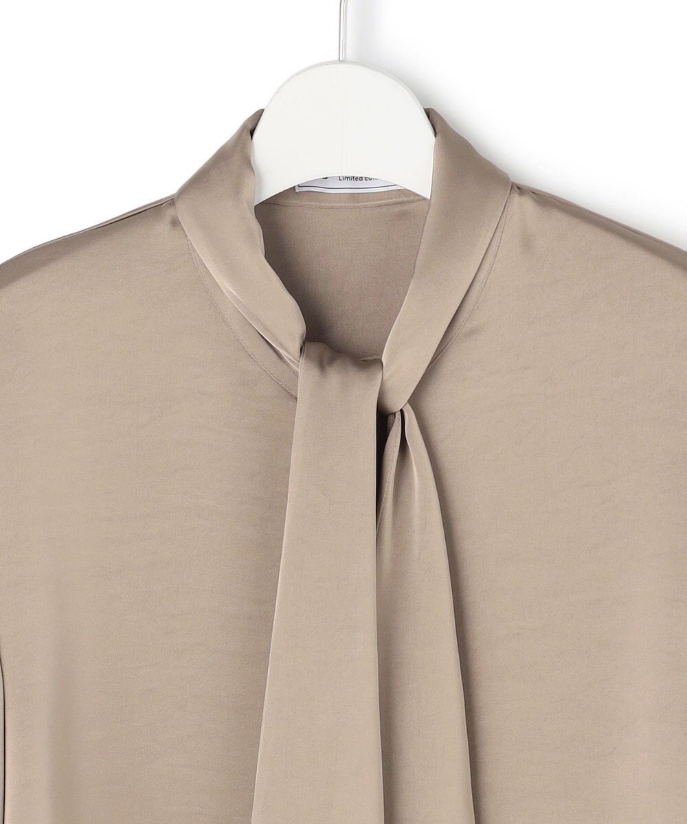 ICB L 【WEB＆一部店舗限定】 DrapySatin ボウタイブラウス 