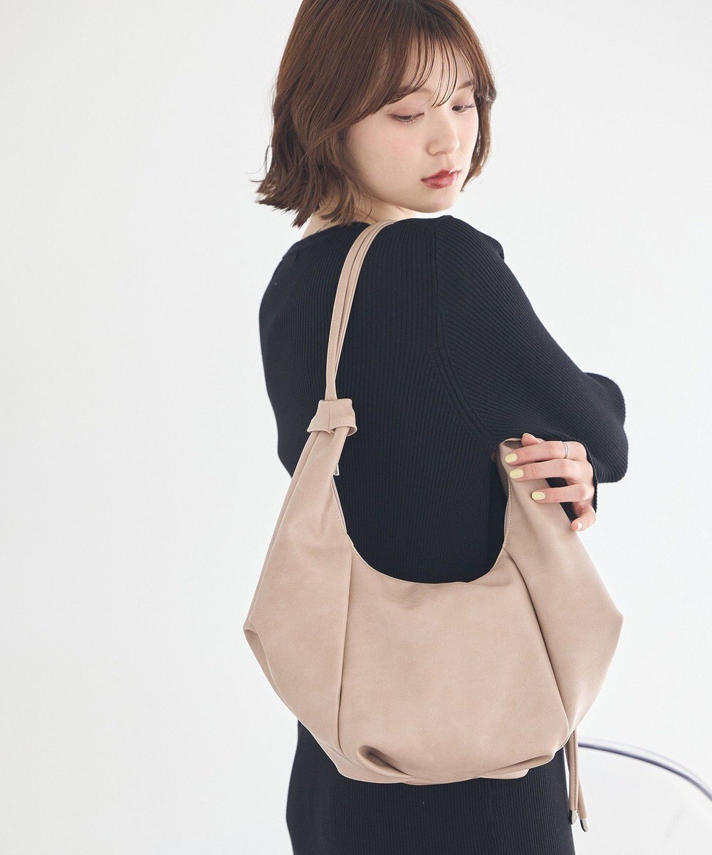 earth music&ecology クロワッサンバッグ 