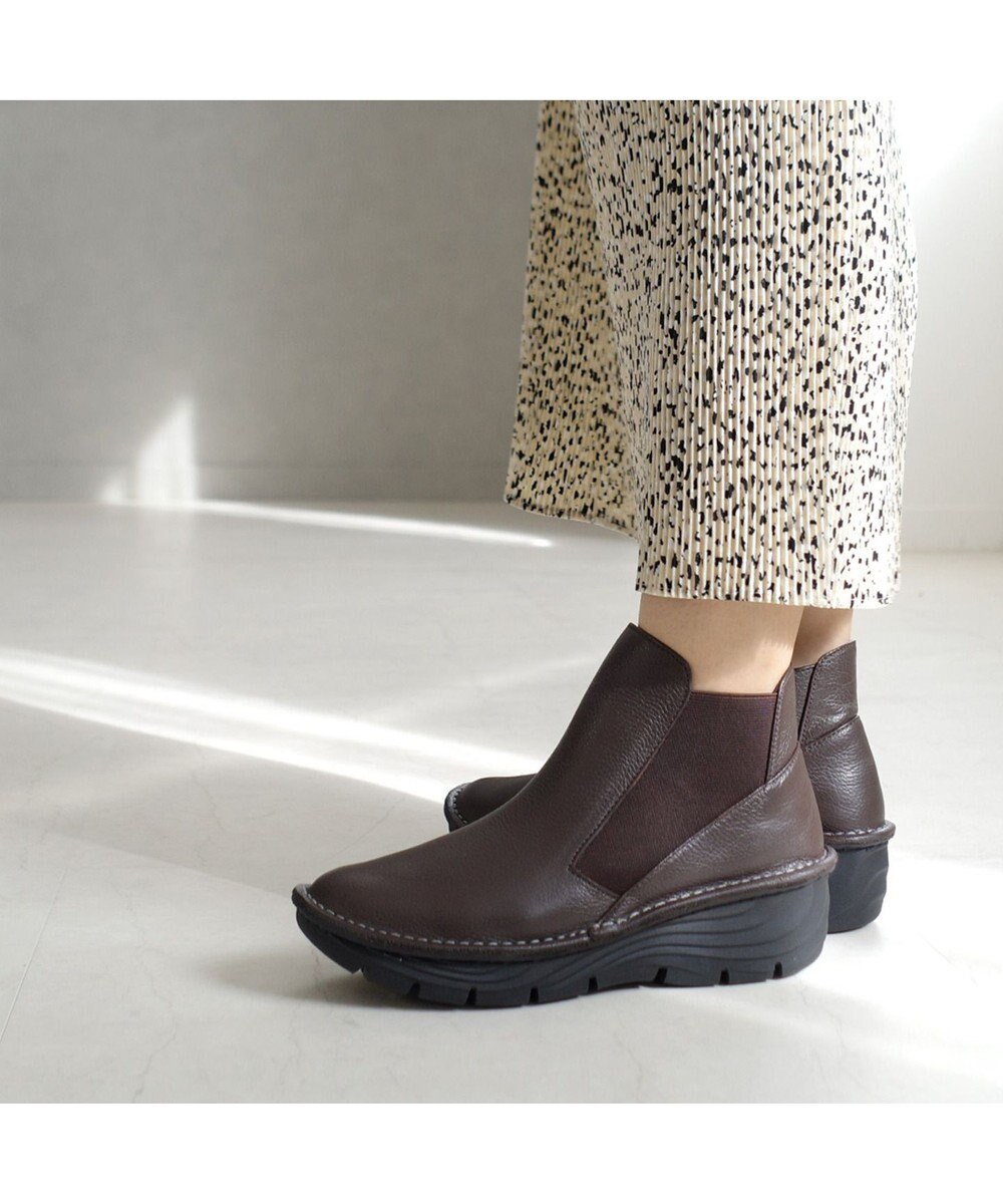 Pointer 本革超軽量サイドゴアショートブーツ 