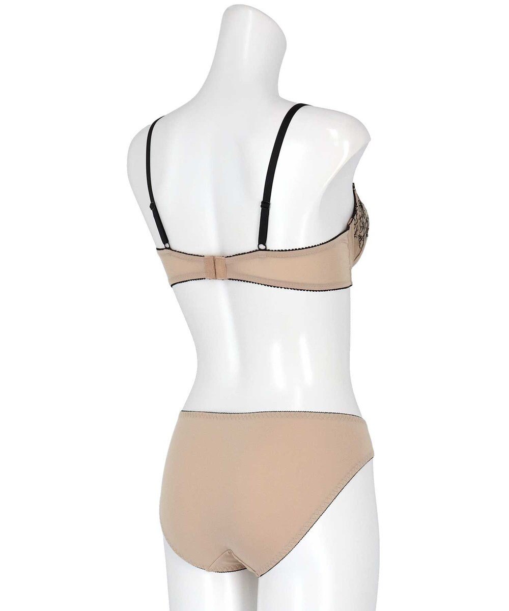 AMPHI ブラジャー ショーツセット 自然にボリュームアップ まるみバスト カップボリュームの調整可能 【ブラ＆ショーツセット】 上下セット BCC101 アンフィ／ワコール 