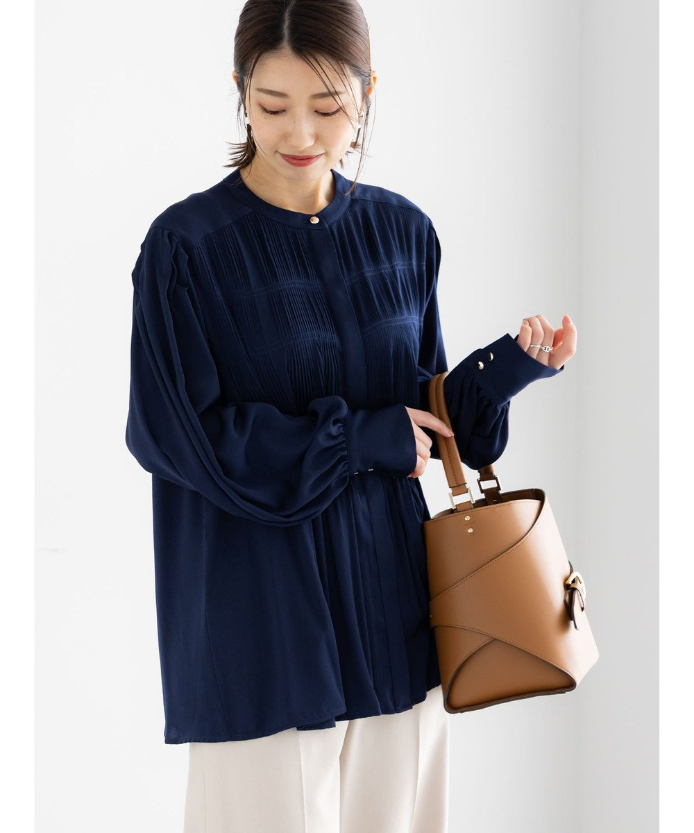 Te chichi プリーツサテンブラウス 