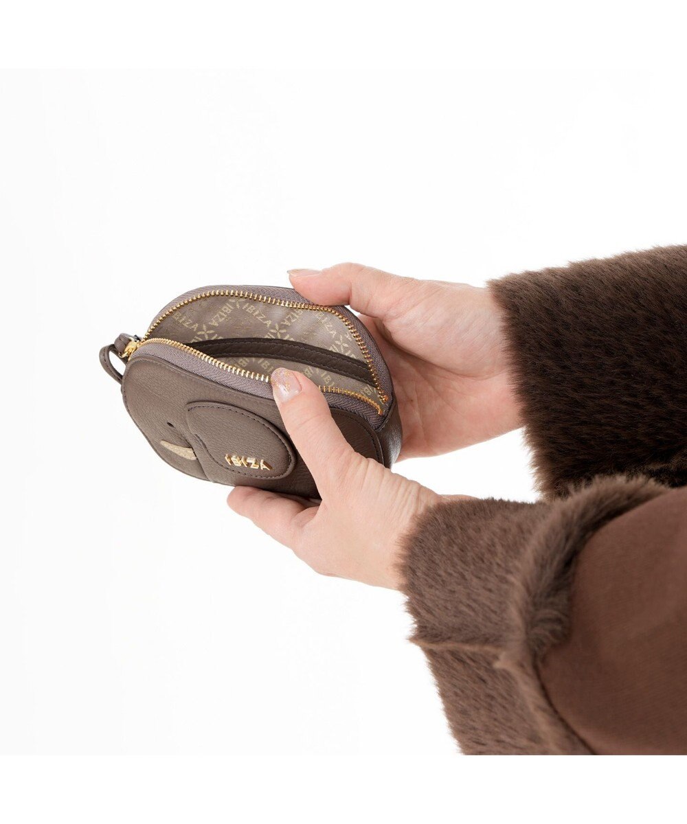 IBIZA アニマーダ　牛革　マルチケース（ゾウ） 