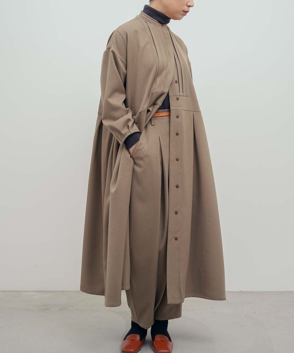 muuc 〈2WAY〉〈シワになりにくい機能素材〉〈サステナブル素材〉〈ウールライク肉厚生地〉〈オンオフ着られる〉ワンピース ＆ ドレスコート 