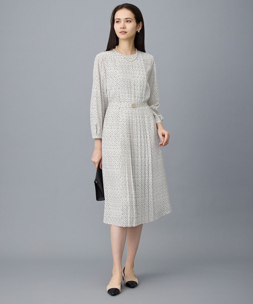 自由区 L 【19号サイズまで展開】ライトサテン ワンピース 