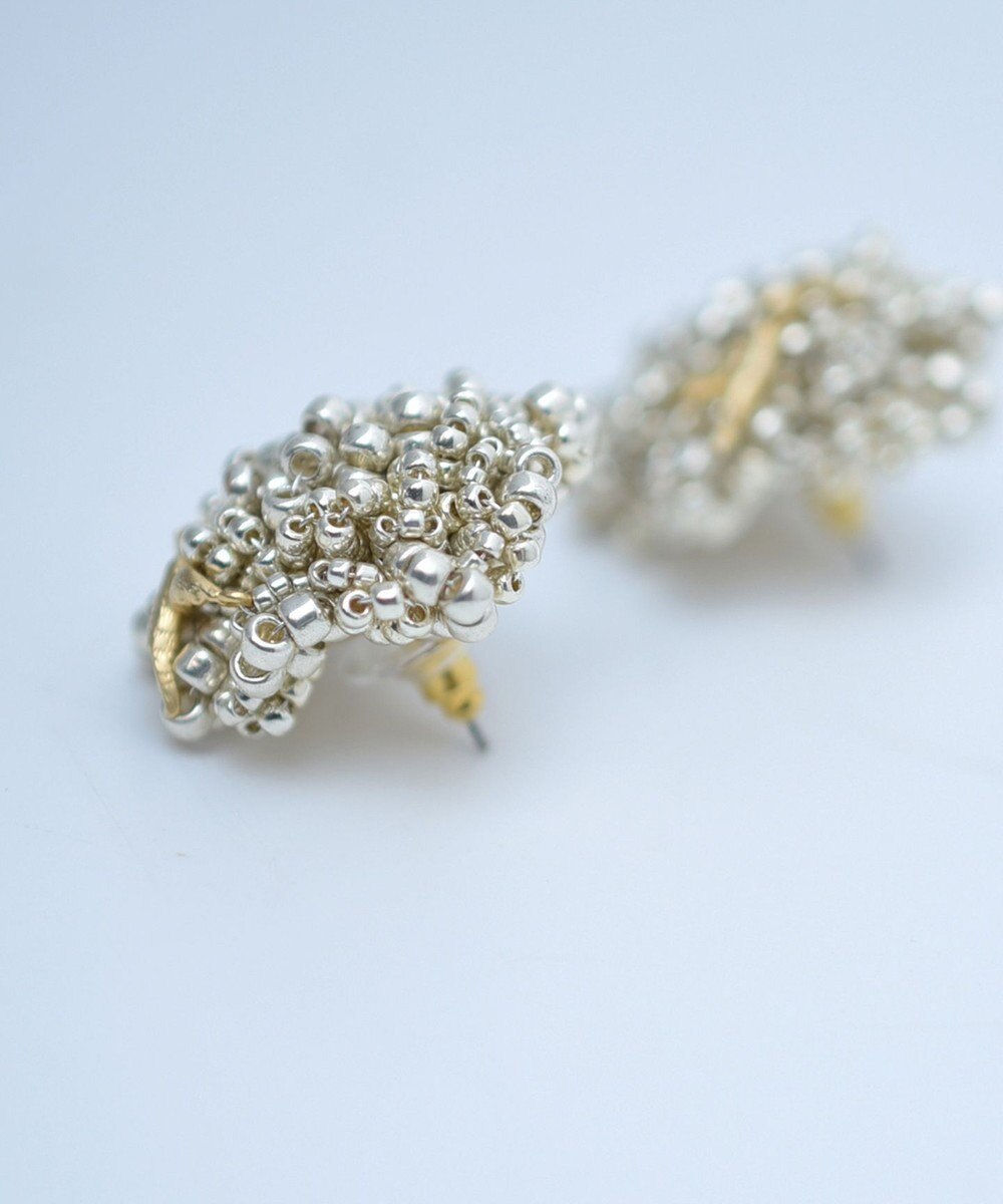 monshiro ドット ピアス 