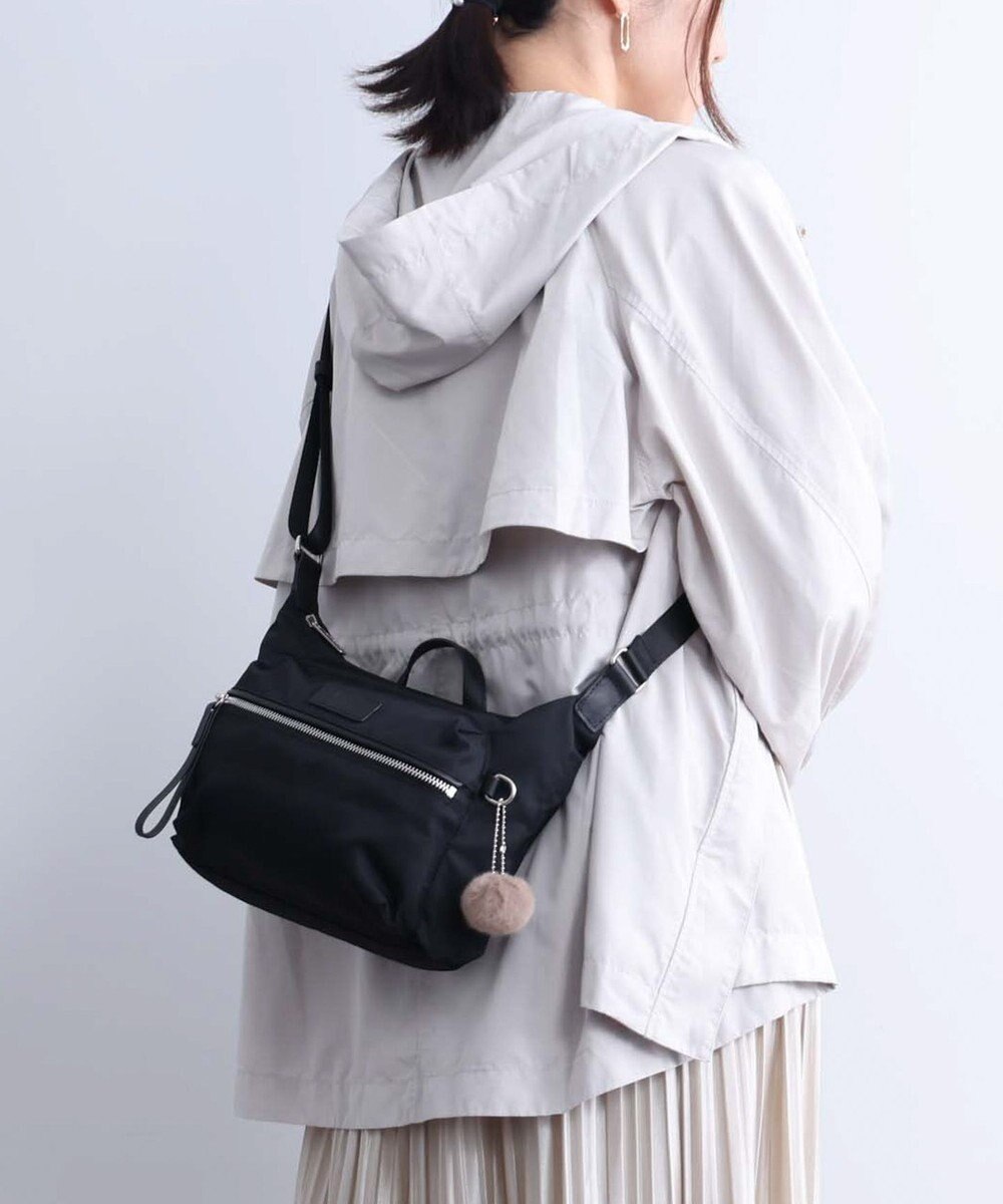 ACE BAGS & LUGGAGE kanana project PJ-15 ライトリーバッグ 舟形ショルダー 17371 カナナプロジェクト 軽量 