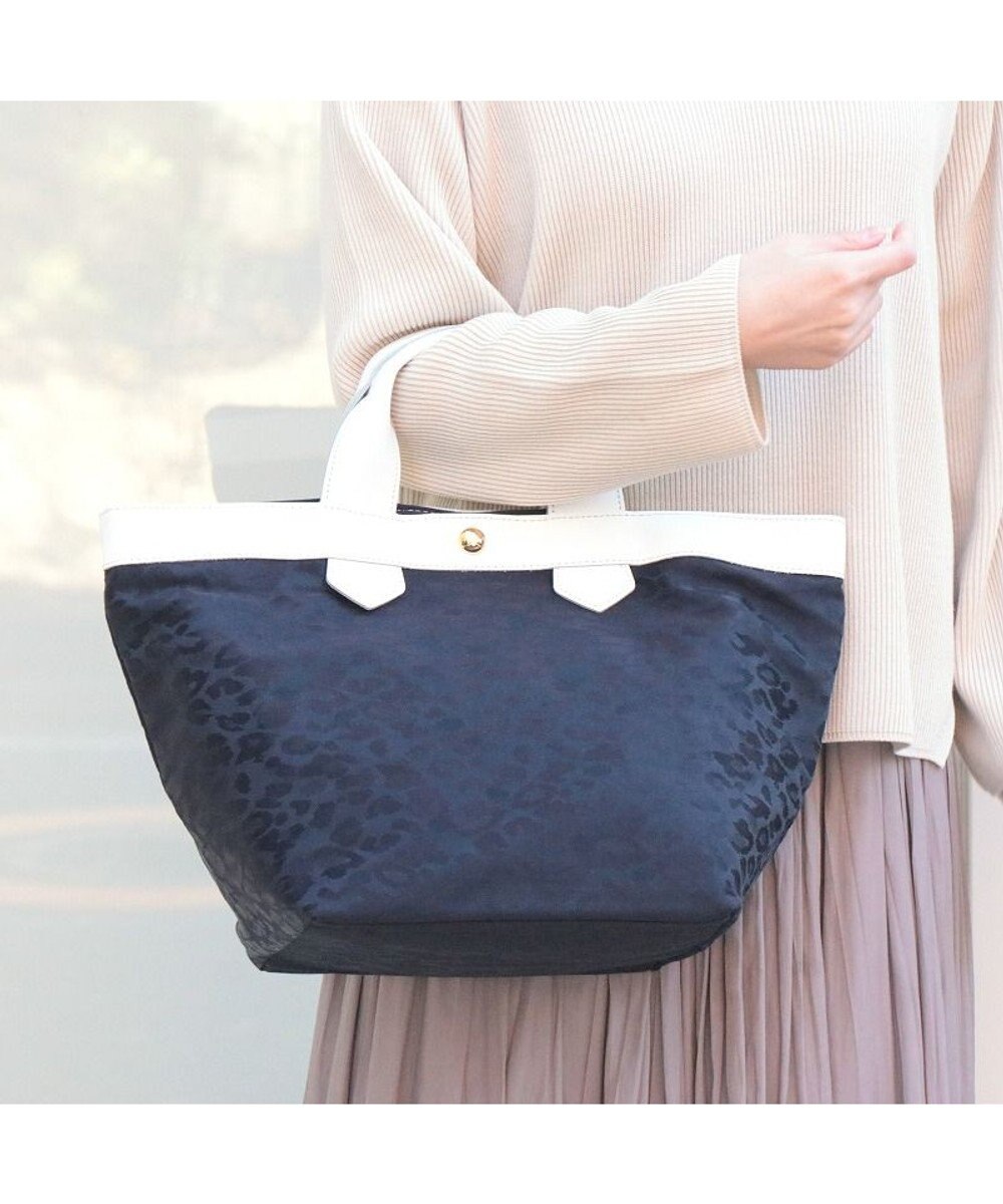 Regalo Felice 【軽量 / ポケット充実】トート / REGALO 