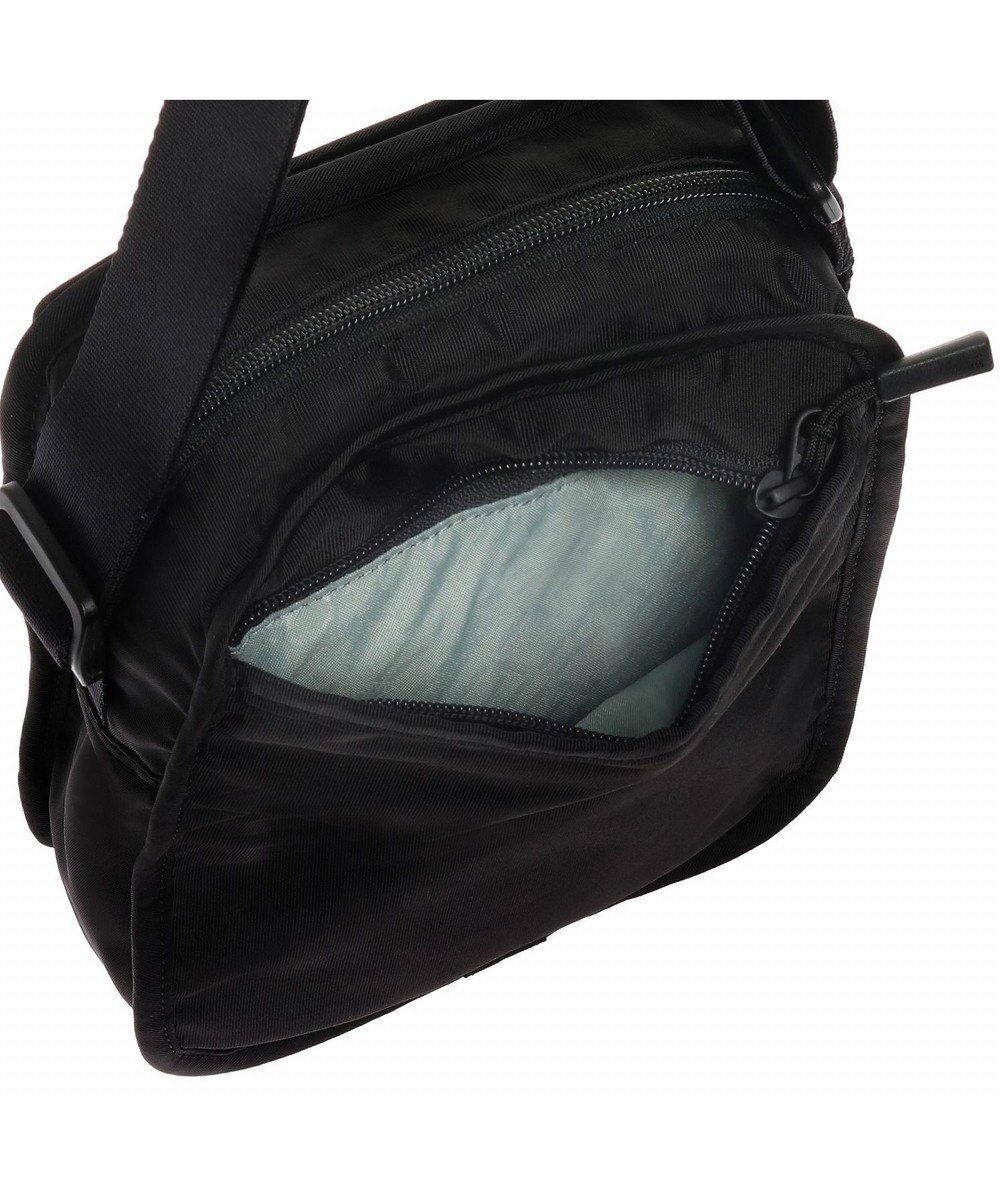 ACE BAGS & LUGGAGE ace. エース ファニップ ショルダーバッグ タテ型 67291 