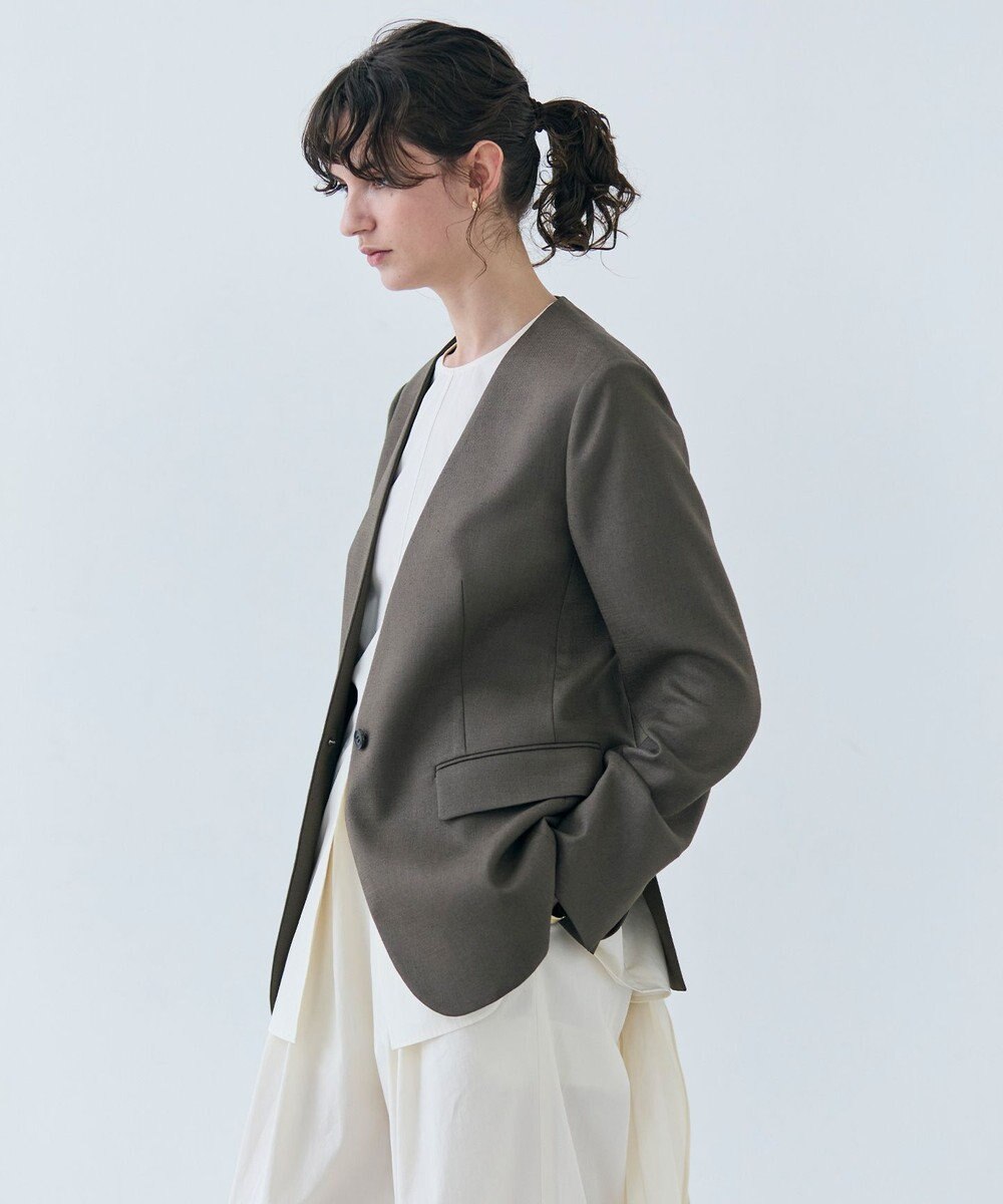 BEIGE， 【洗える】CAROLE / リネンライクノーカラーハーフ丈ジャケット 