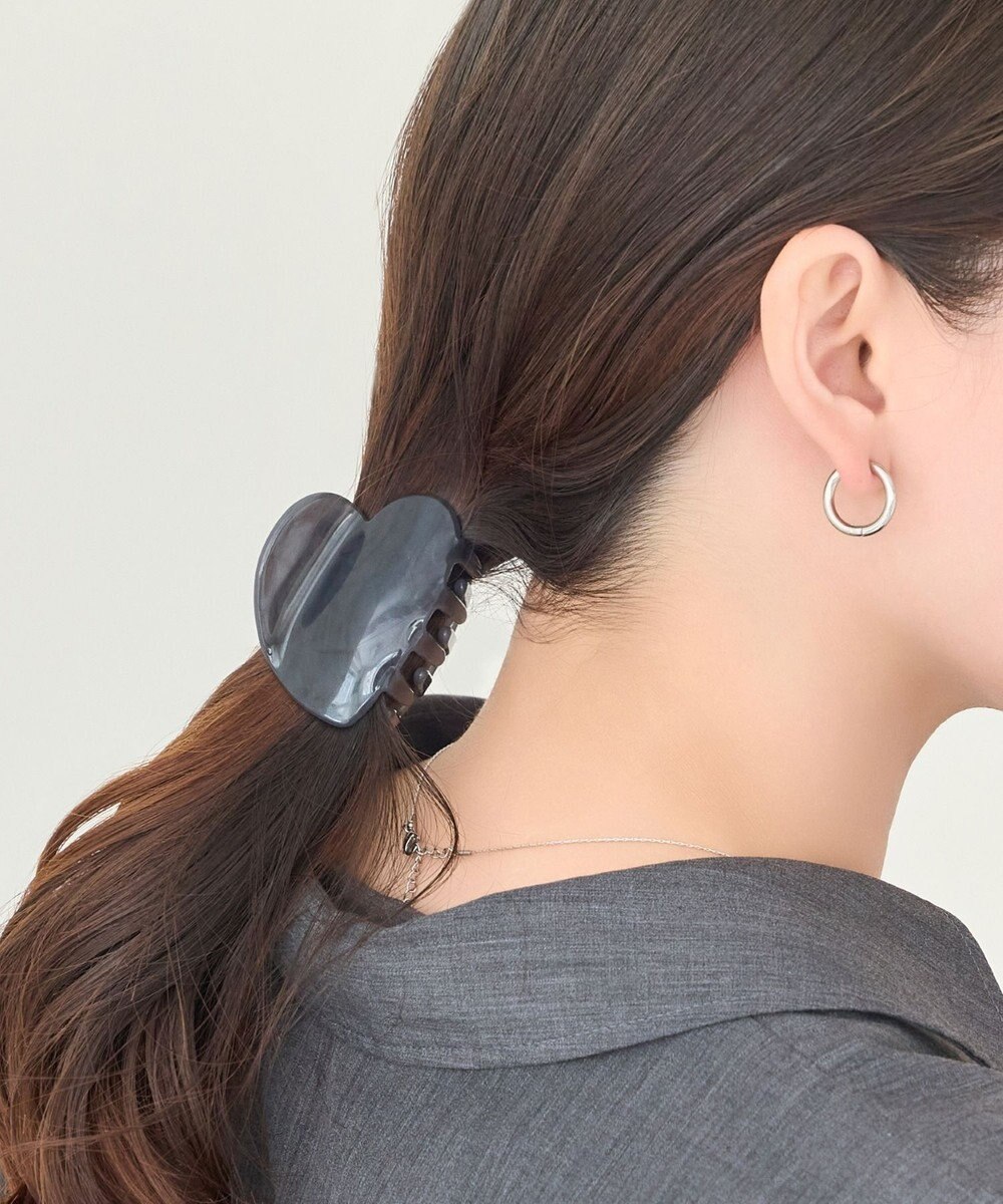 Phoebe マーブルハートバンスクリップ　ブラック 