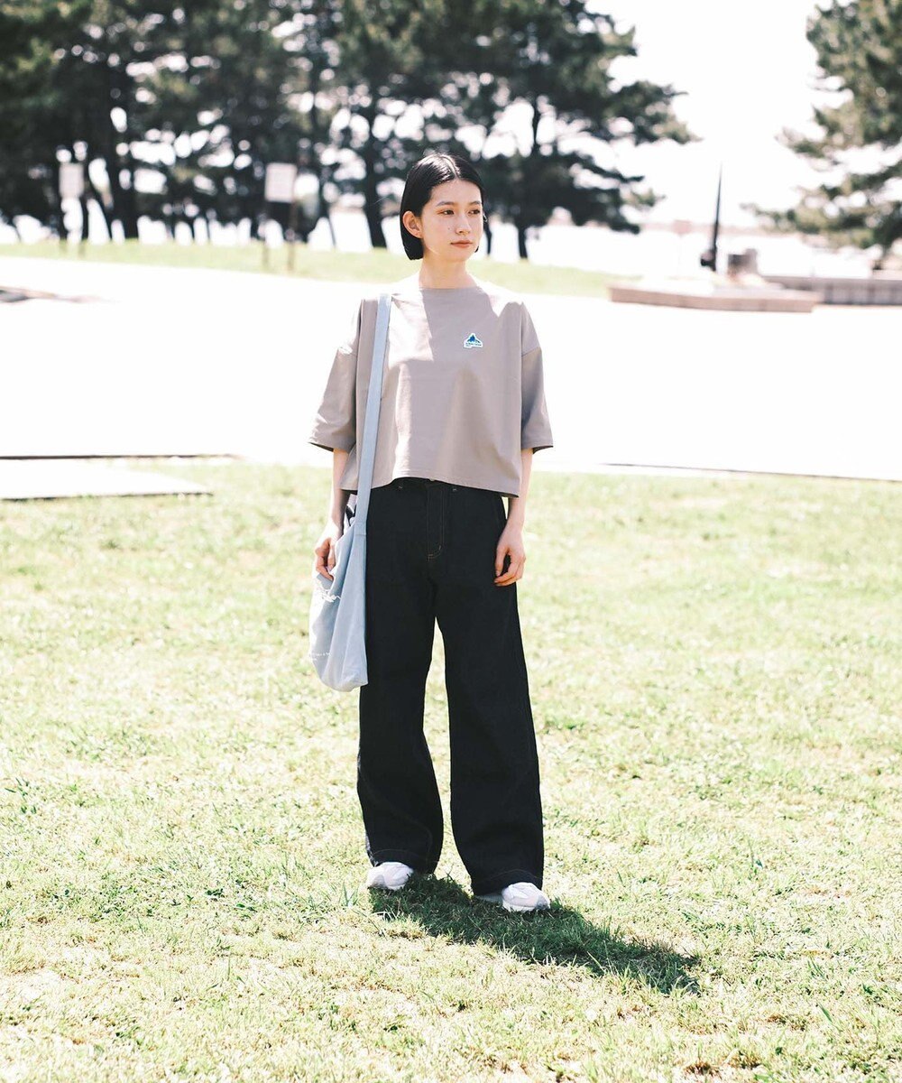 SHARE PARK LADIES 【UVカット・吸水速乾・ストレッチ・軽量 】エンブレムショートTシャツ（S・Mサイズ） 