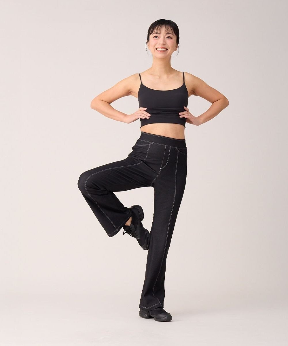 Chacott デニム調ブーツカットパンツ 