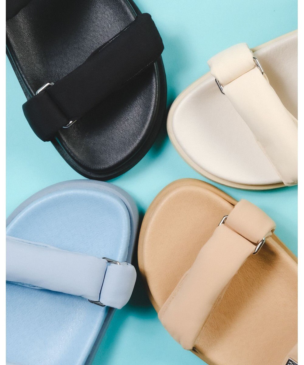 STEVE MADDEN MONAT ナイロンパデッドストラップフラットサンダル 