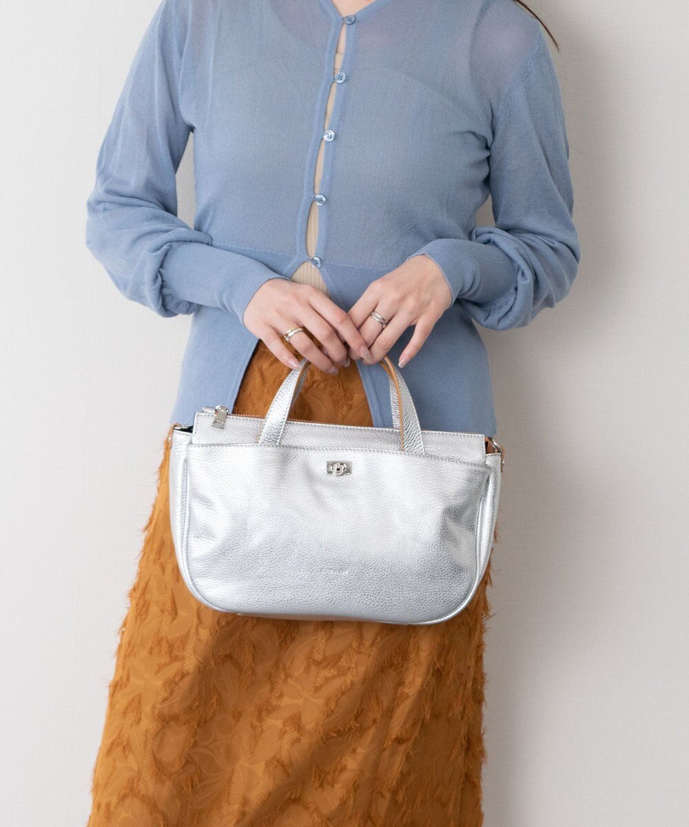 INTER-CHAUSSURES 【RIPANI】シャインシルバーレザー2WAYバッグ 