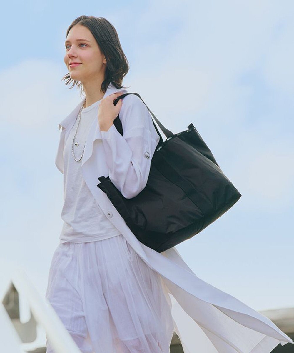 LeSportsac ESSENTIAL LG OPEN TOTE/ブラックC 