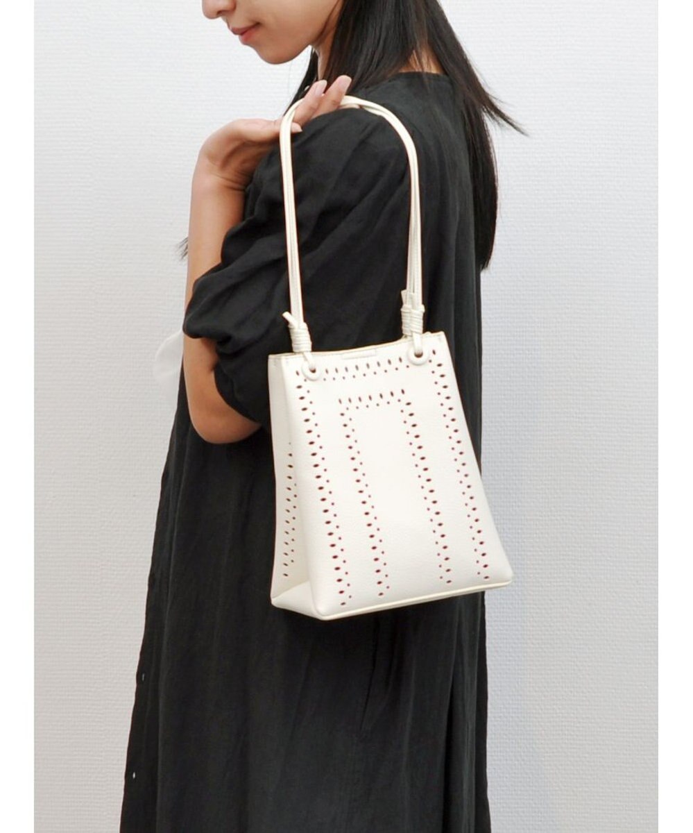 UNBILLION kakatoo パンチングスクエアトート 