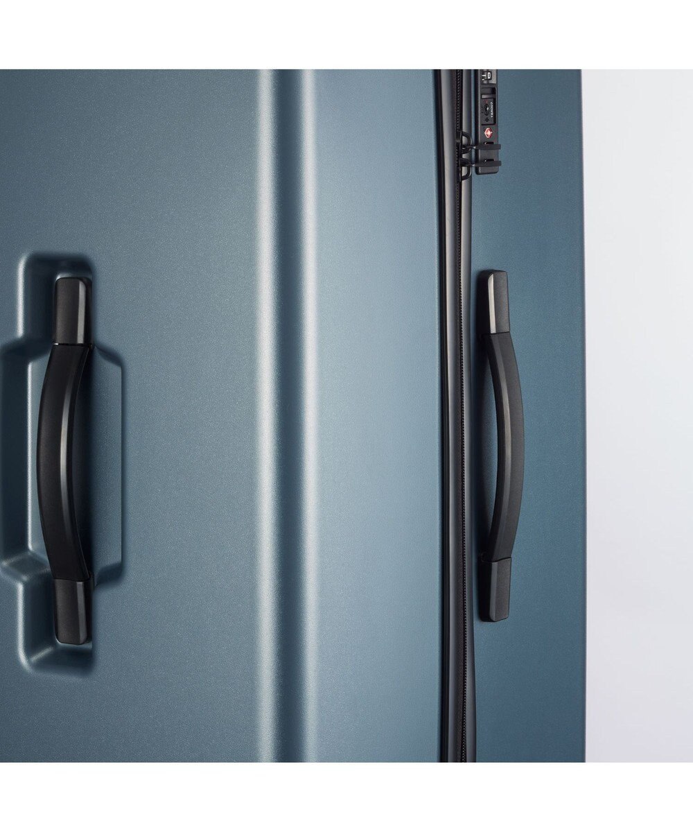 ACE BAGS & LUGGAGE ace. TOKYO  コーナーストーン2-Z スーツケース  06865 83L 4.3 kg エース 