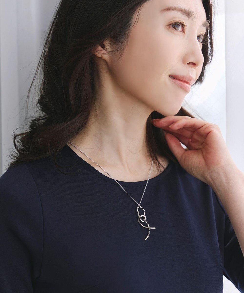 Tiaclasse 【安田美沙子さん着用】ノベルツイストネックレス 