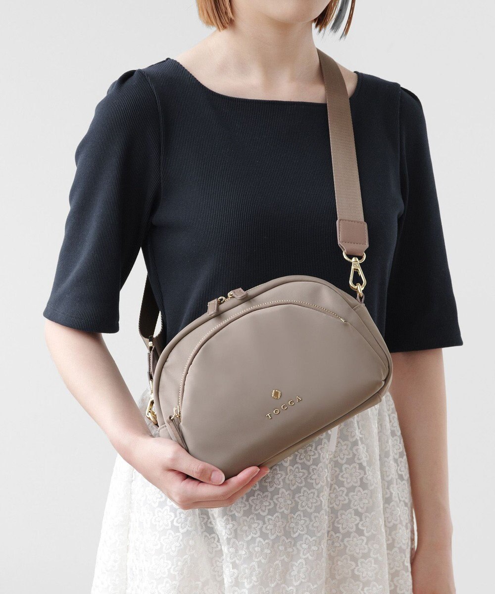 TOCCA 【撥水】LUNAE NYLON BAG ショルダーバッグ 