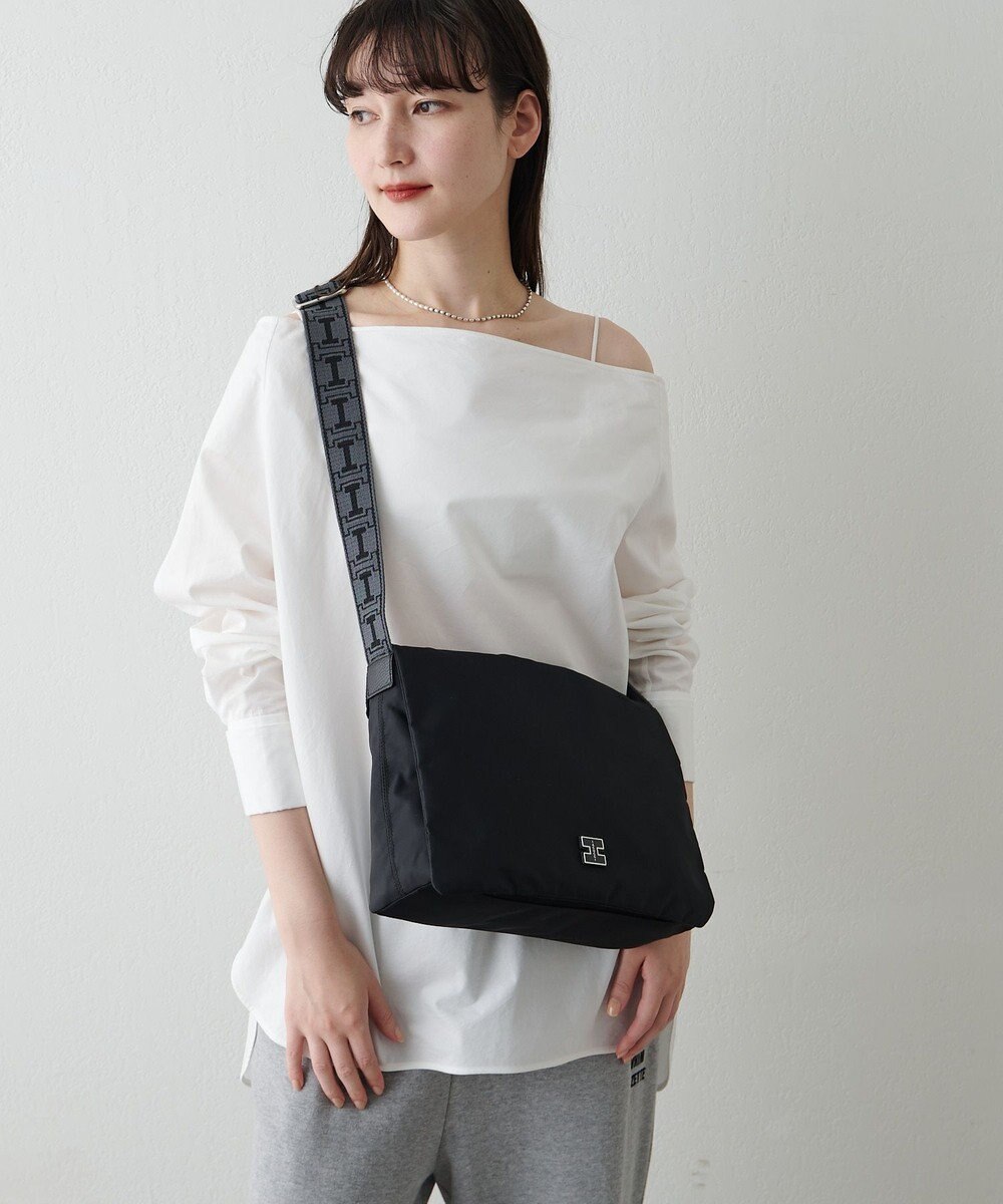 IACUCCI アーゴ ミディアムショルダー NYLON/CERVO 